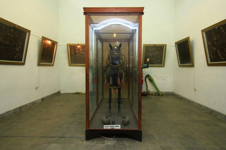 Keraton Surakarta Hadiningrat